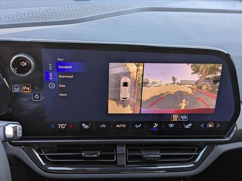 New 2026 Chevrolet Equinox EV RS image 13