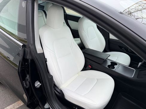 Used 2021 Tesla Model 3 Long Range image 16