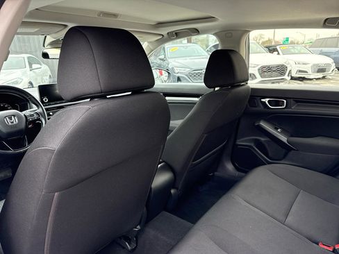Used 2022 Honda Civic EX image 28
