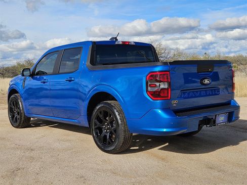 Used 2025 Ford Maverick Lobo image 8
