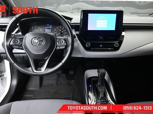 Used 2023 Toyota Corolla SE FWD image 11