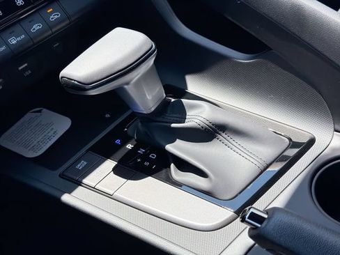 New 2026 Hyundai Elantra Sport FWD image 22