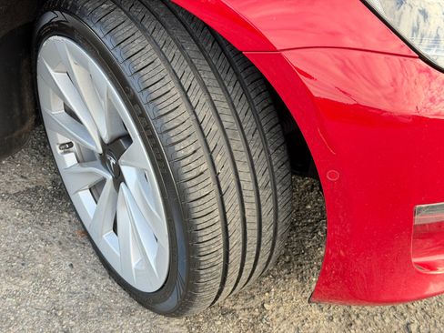 Used 2022 Tesla Model 3 Long Range image 89