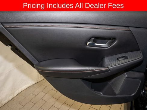 Certified 2023 Nissan Sentra SR w/ Electronics Package FWD image 9