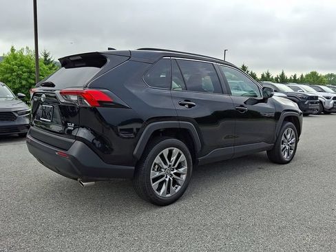 Certified 2023 Toyota RAV4 XLE Premium AWD/4WD image 6