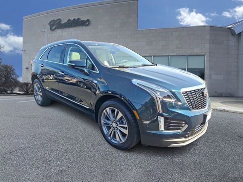 New 2026 Cadillac XT5 Premium Luxury w/ Driver Assist Package AWD/4WD image 2