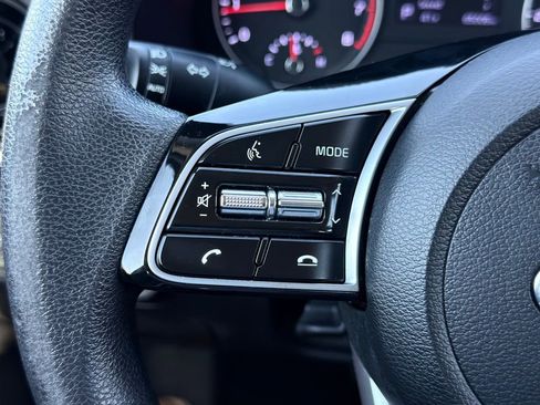 Used 2020 Kia Forte LXS image 6