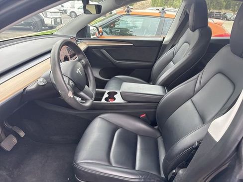 Used 2023 Tesla Model Y Long Range AWD/4WD image 6