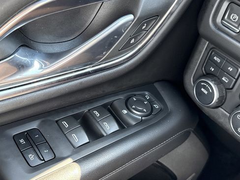 Used 2023 Chevrolet Tahoe LT image 19