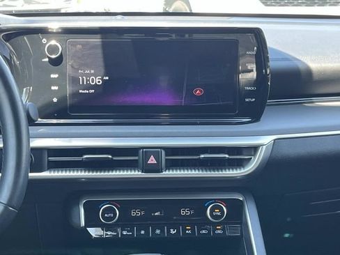 Used 2024 Kia K5 GT-Line w/ GT-Line Premium Package FWD image 17