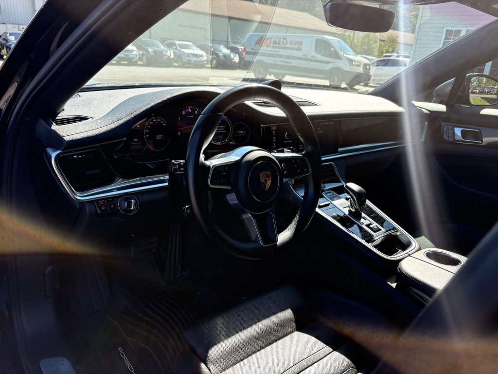 Used 2019 Porsche Panamera 4 AWD/4WD image 16
