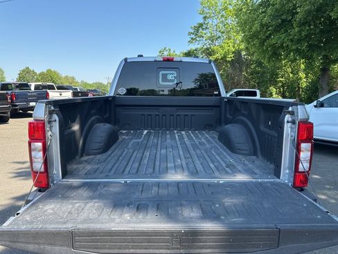 Used 2022 Ford F250 Lariat w/ Tremor Off-Road Package AWD/4WD image 17