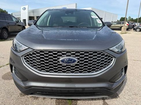 Used 2024 Ford Edge SEL w/ Convenience Package AWD/4WD image 9