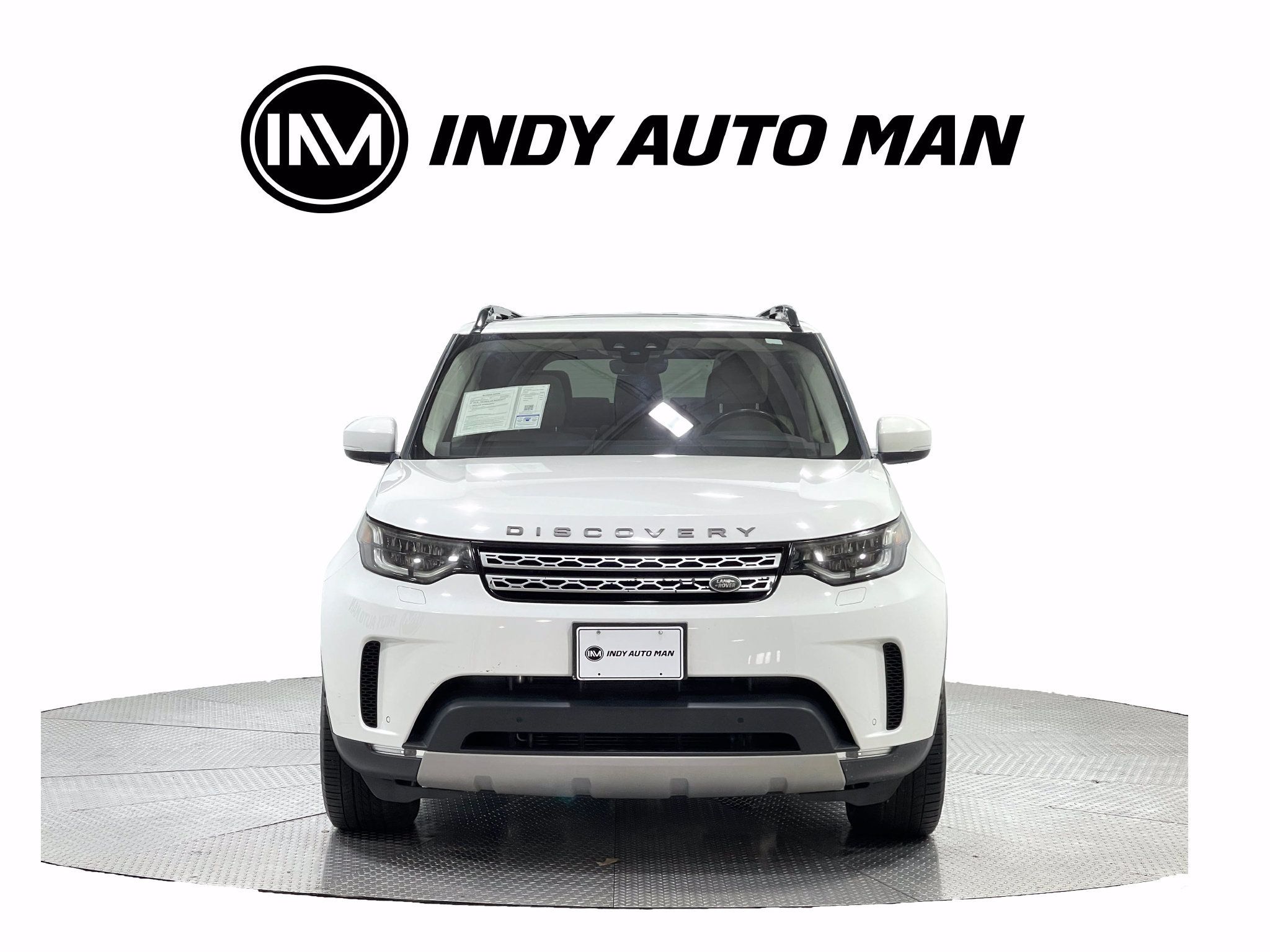 Used 2018 Land Rover Discovery HSE AWD/4WD image 9