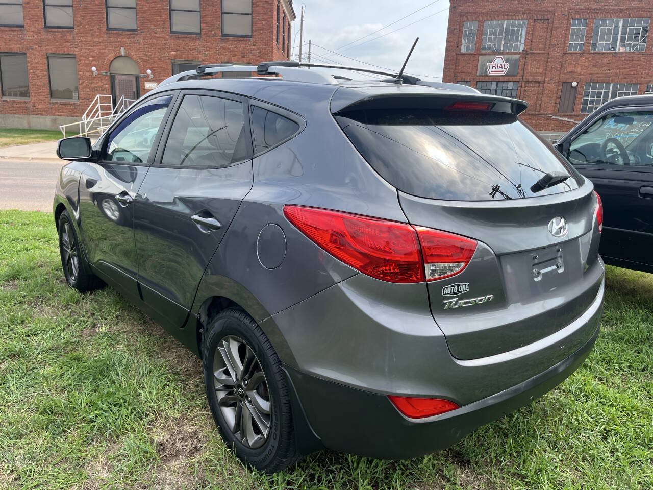 Used 2015 Hyundai Tucson SE FWD image 12