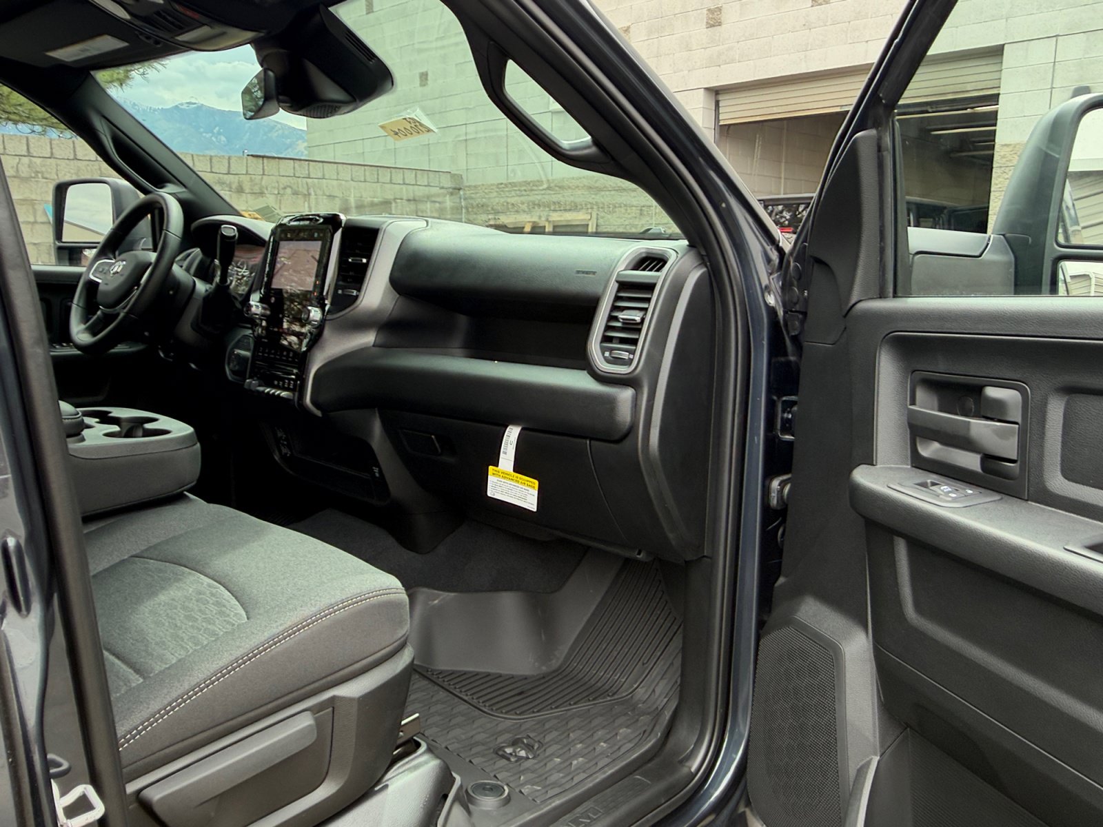 New 2027 RAM 3500 Tradesman AWD/4WD image 27