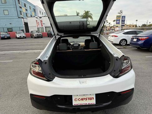 Used 2017 Chevrolet Volt Premier w/ Driver Confidence II Package FWD image 58