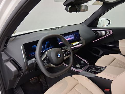 New 2026 BMW X3 xDrive30 w/ Convenience Package image 2