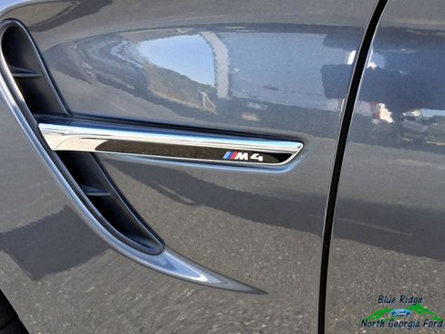 Used 2015 BMW M4 Convertible image 27
