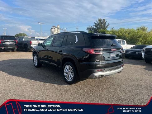 Used 2026 GMC Acadia Elevation w/ Elevation Premium Package FWD image 7
