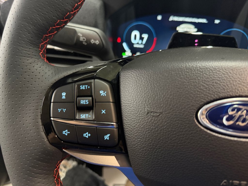New 2027 Ford Explorer ST-Line w/ Premium Package AWD/4WD image 15