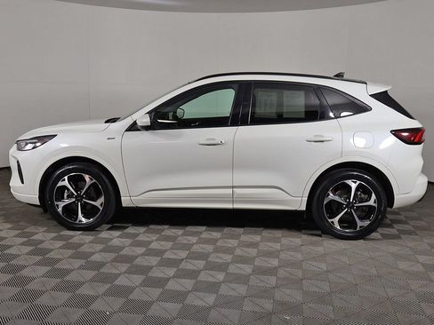 Used 2024 Ford Escape ST-Line Select w/ Tech Pack #2 AWD/4WD image 18