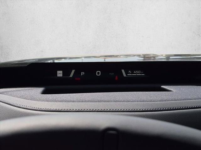 New 2027 BMW 740i w/ Executive Package RWD image 10