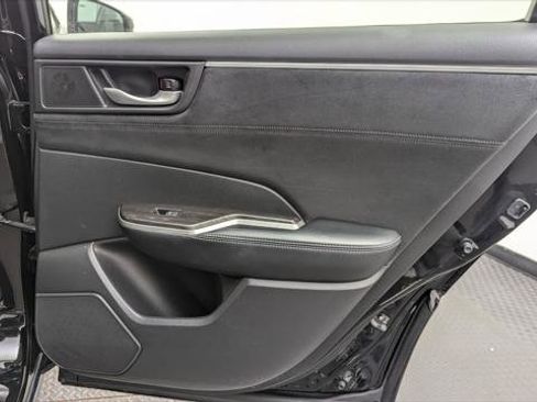 Used 2018 Honda Clarity Touring image 16