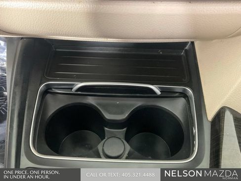 Used 2017 BMW 320i Sedan RWD image 39