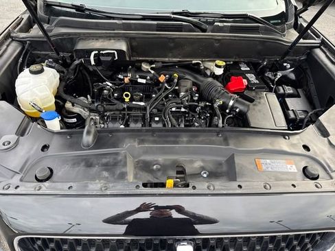 Certified 2023 Lincoln Nautilus Reserve w/ Monochromatic Package image 26