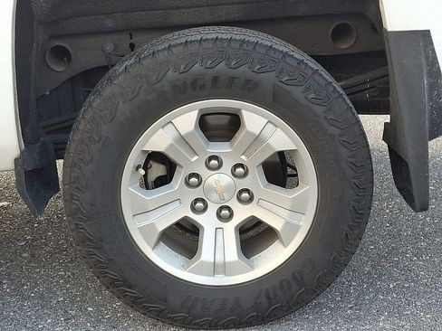 Used 2018 Chevrolet Silverado 1500 LT w/ All Star Edition image 7