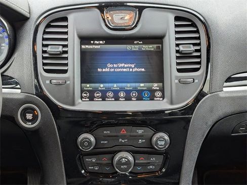 Used 2023 Chrysler 300 S w/ Comfort Group image 17