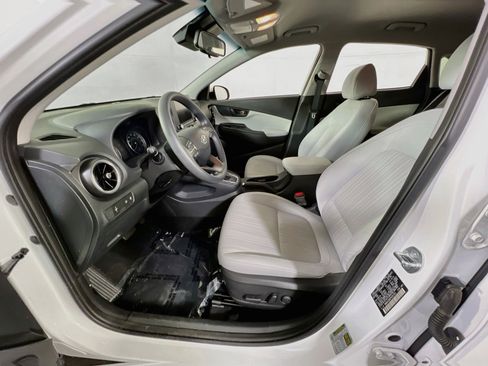 Used 2023 Hyundai Kona SEL AWD/4WD image 19