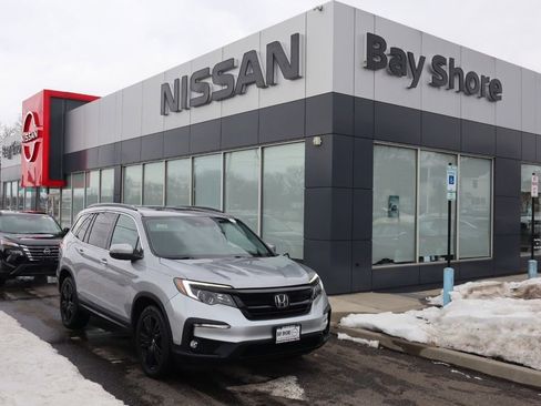 Used 2022 Honda Pilot Special Edition image 1