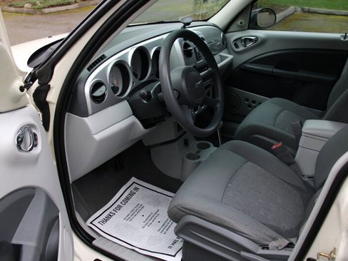 Used 2007 Chrysler PT Cruiser image 5