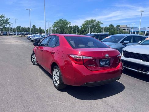Used 2017 Toyota Corolla LE FWD image 4