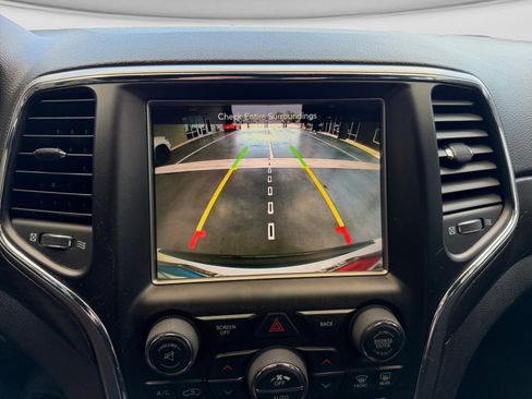 Certified 2017 Jeep Grand Cherokee Altitude RWD image 16
