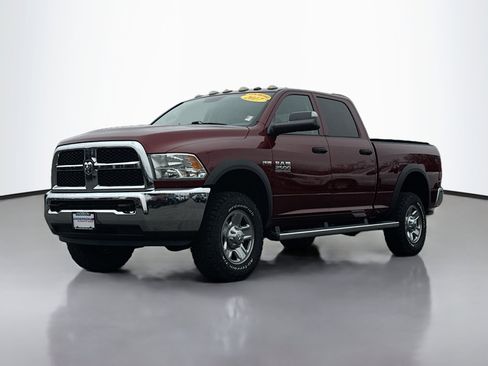 Used 2017 RAM 2500 Tradesman w/ Chrome Appearance Group image 13