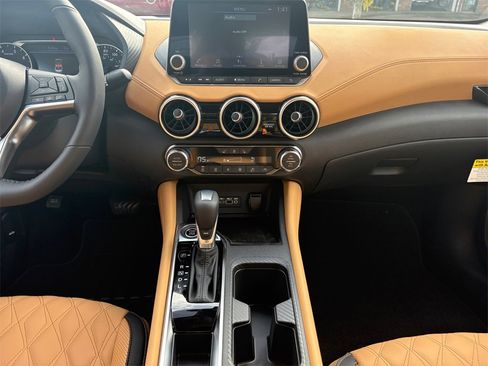 New 2025 Nissan Sentra SV w/ SV Premium Package image 16
