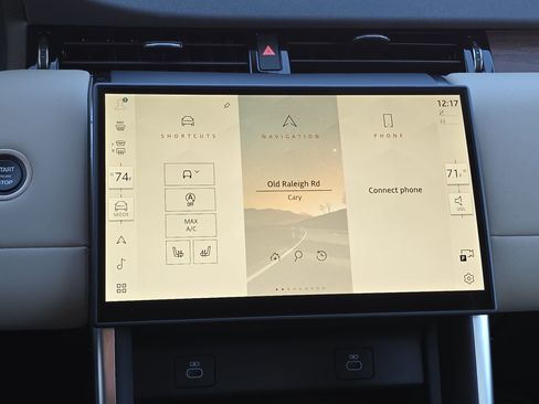 New 2025 Land Rover Discovery Sport S image 20