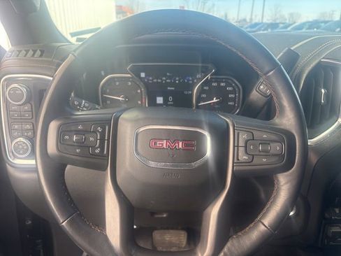 Used 2022 GMC Sierra 2500 AT4 w/ AT4 Premium Plus Package image 7
