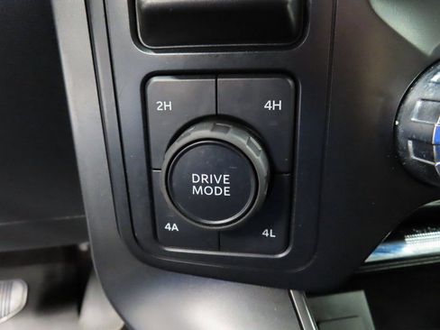 Used 2024 Ford F150 Lariat image 61