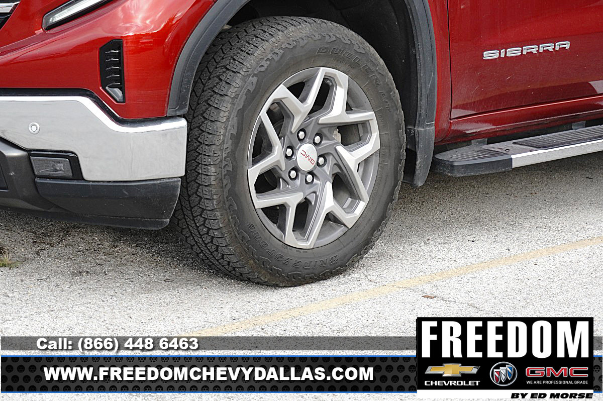 Used 2024 GMC Sierra 1500 SLT AWD/4WD image 9