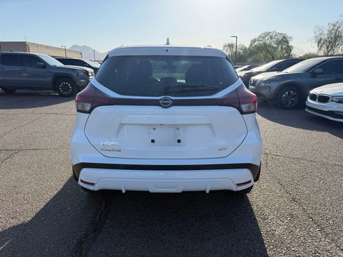 Certified 2024 Nissan Kicks SV image 6