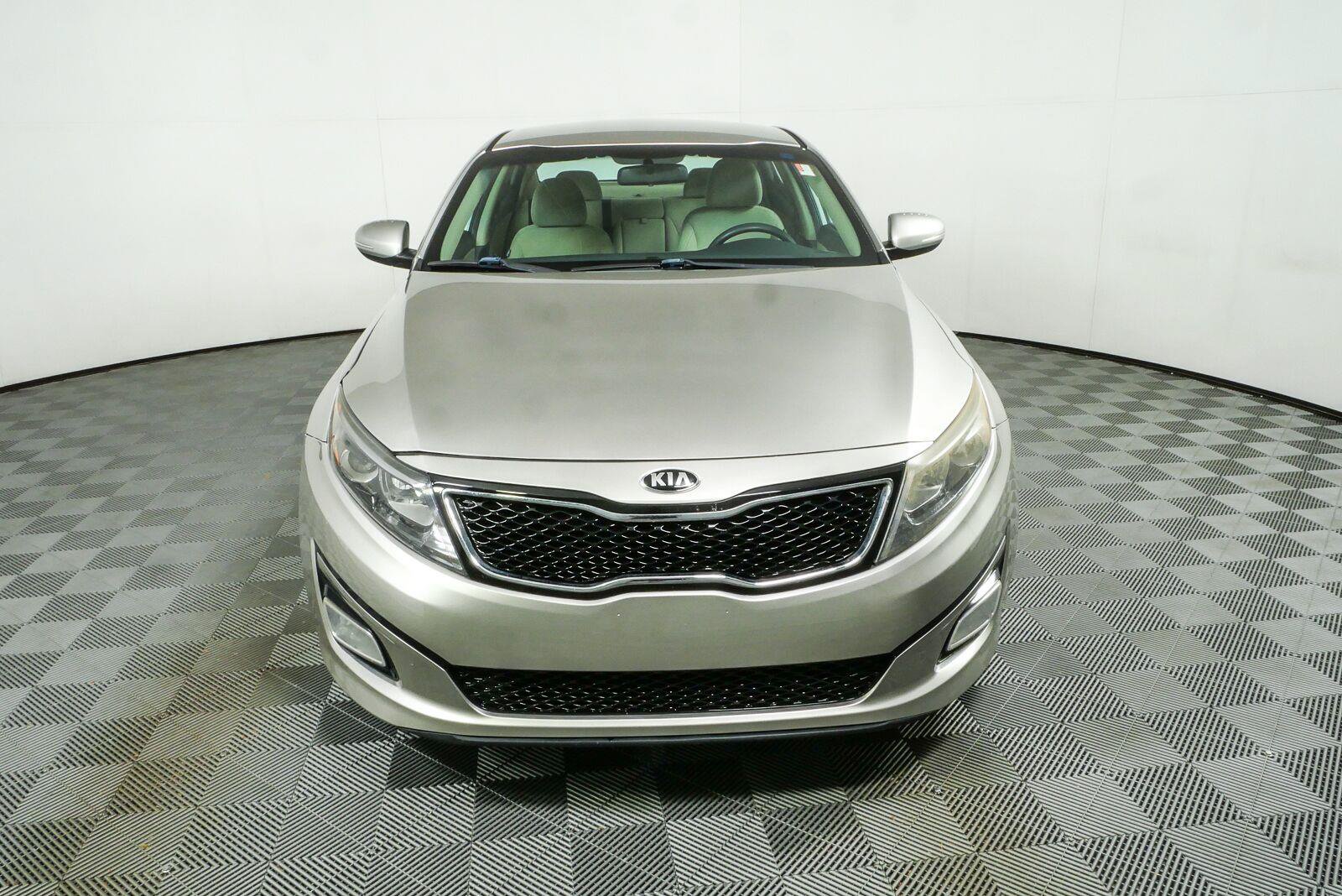 Used 2015 Kia Optima LX FWD image 23