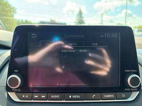 Used 2023 Nissan Rogue SV AWD/4WD image 17