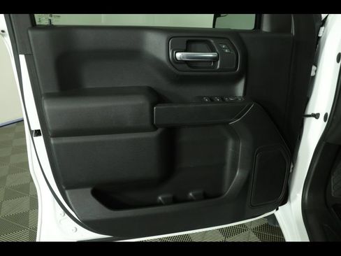 Used 2021 Chevrolet Silverado 1500 Custom RWD image 21