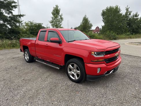 Used 2017 Chevrolet Silverado 1500 LT AWD/4WD image 34
