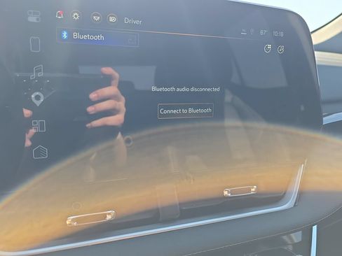Used 2025 Chevrolet Equinox LT w/ Convenience Package II FWD image 21