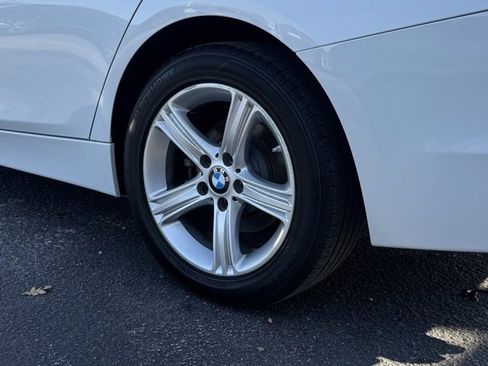 Used 2015 BMW 328i xDrive Sedan w/ Driver Assistance Package image 23